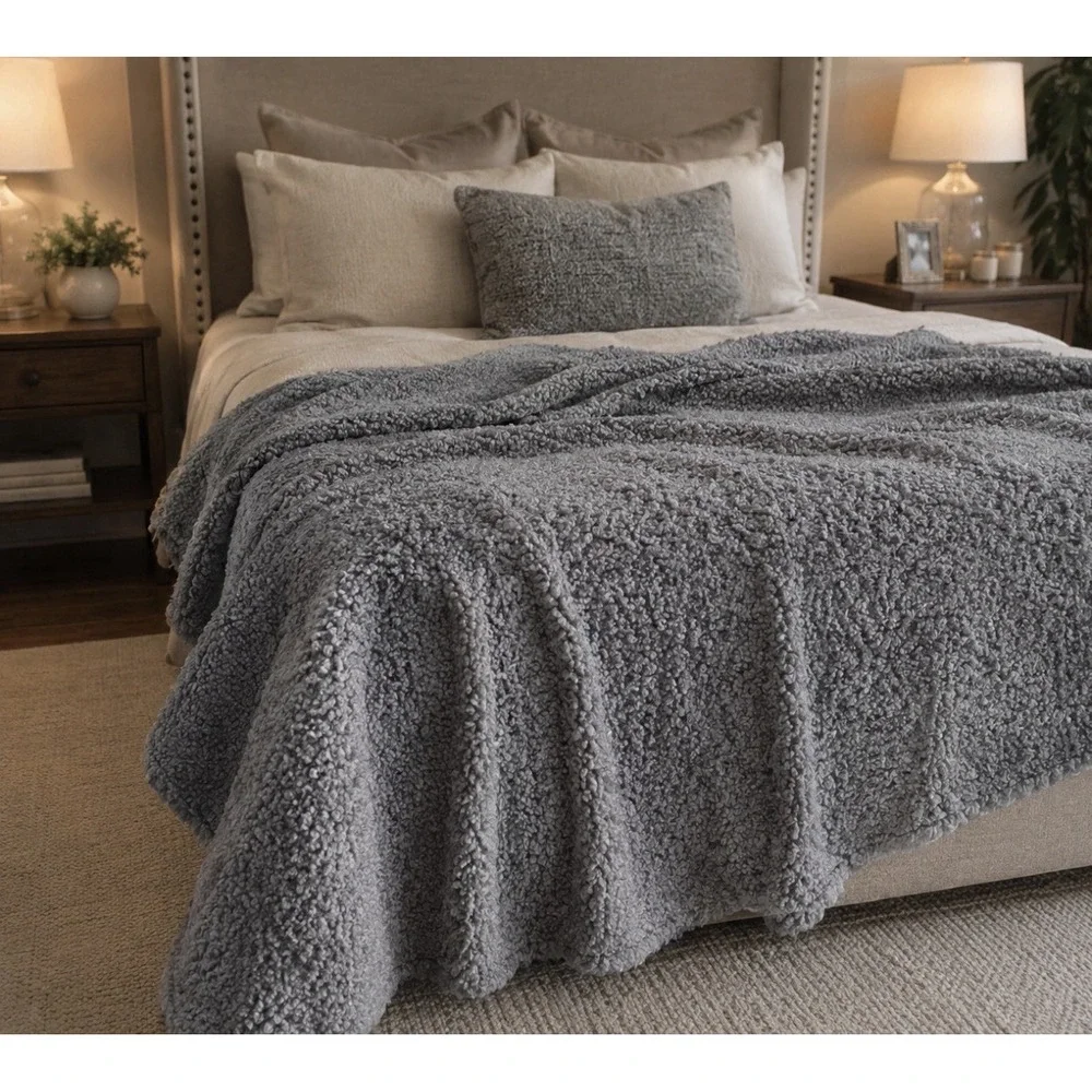 Pottery Barn Cozy Teddy Faux Fur Throw Blanket Oversized 60